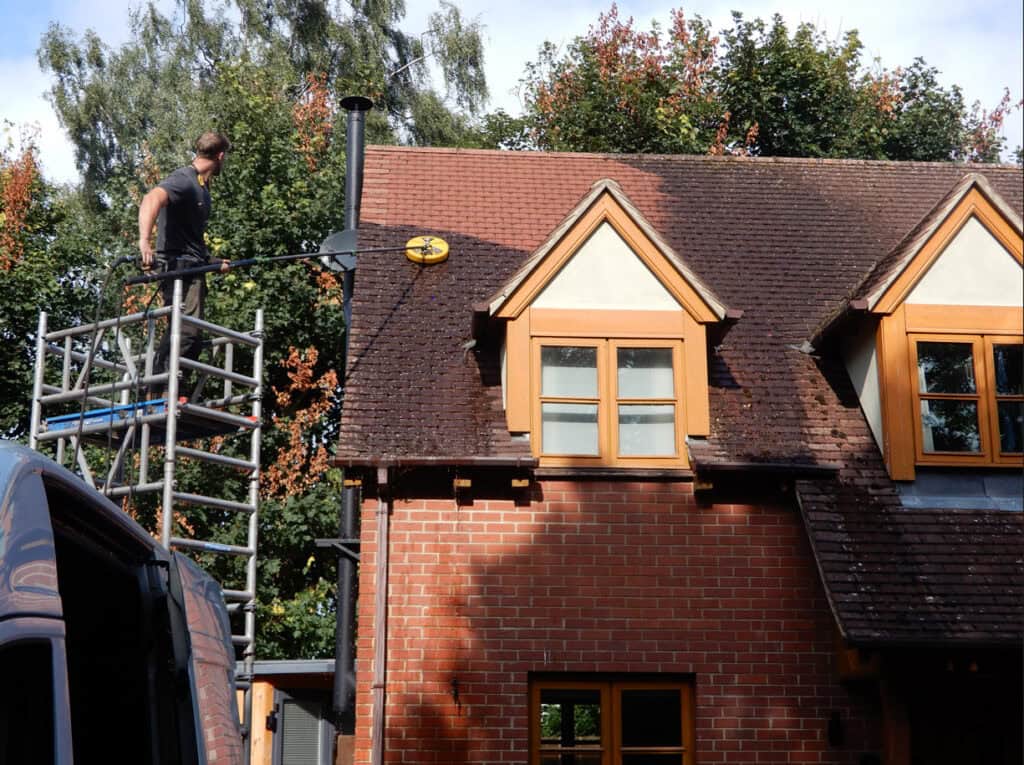 roof deep clean