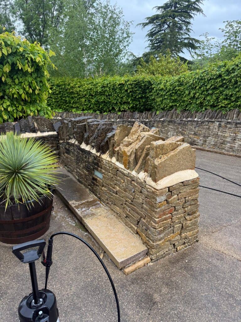 Stone-Walling and Historic Cleaning Gloucestershire & the Cotswolds