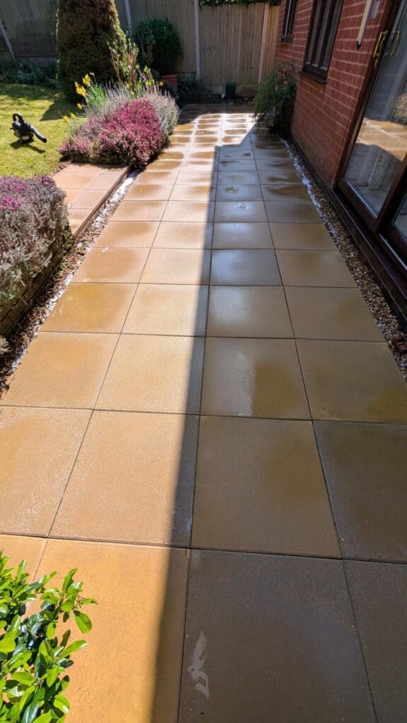 driveway cleaning results from a professional cleaning company in gloucestershire