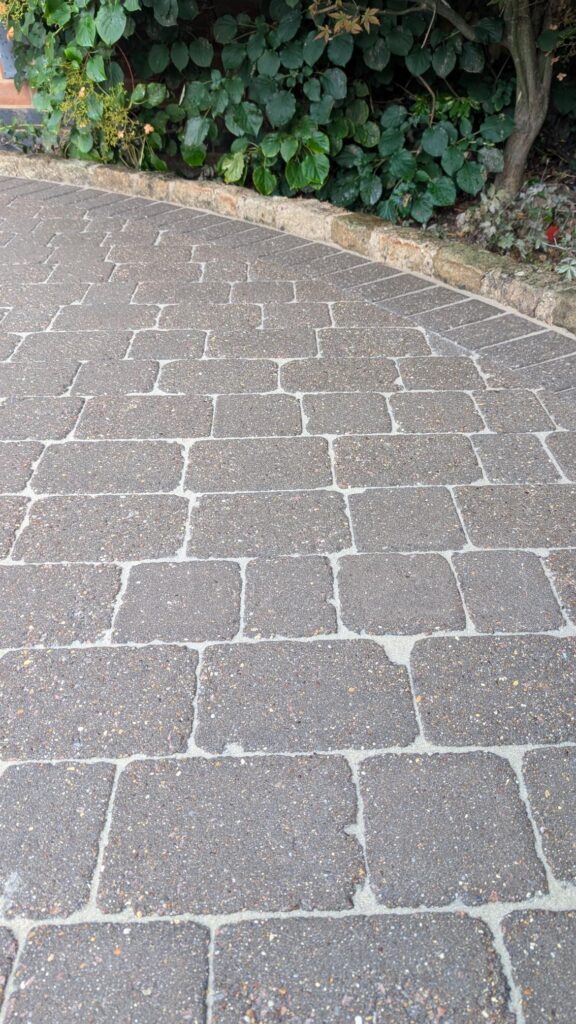 patio cleaning and restoration services gloucestershire